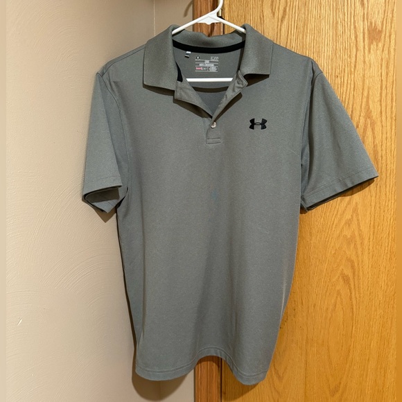 Under Armour Gray‎ Loose Fit Polo Shirt. Men’s Small. - Picture 2 of 4